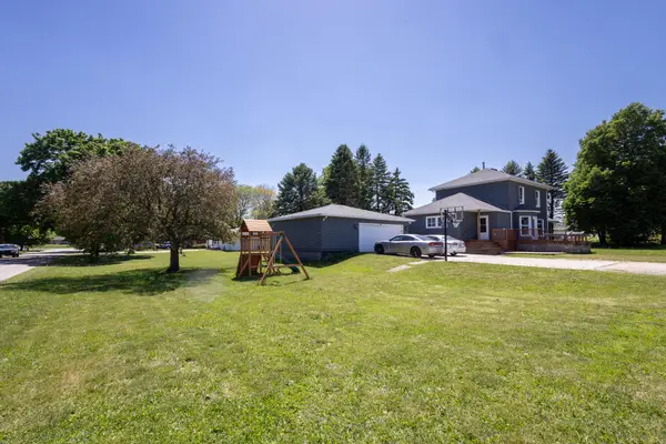 602 E Minnie Street, Radcliffe, IA 50230