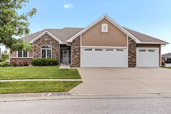 2715 Danbury Road, Ames, IA 50010
