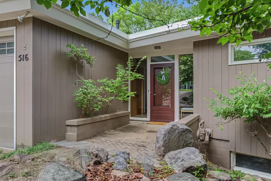 516 Oliver Circle, Ames, IA 50014 - #2