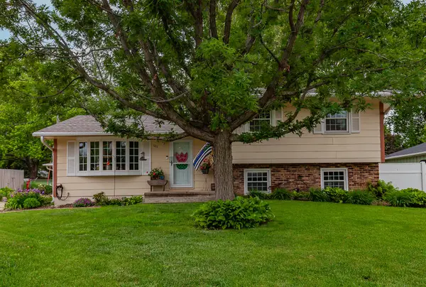 1211 Cherry Parkway, Norwalk, IA 50211