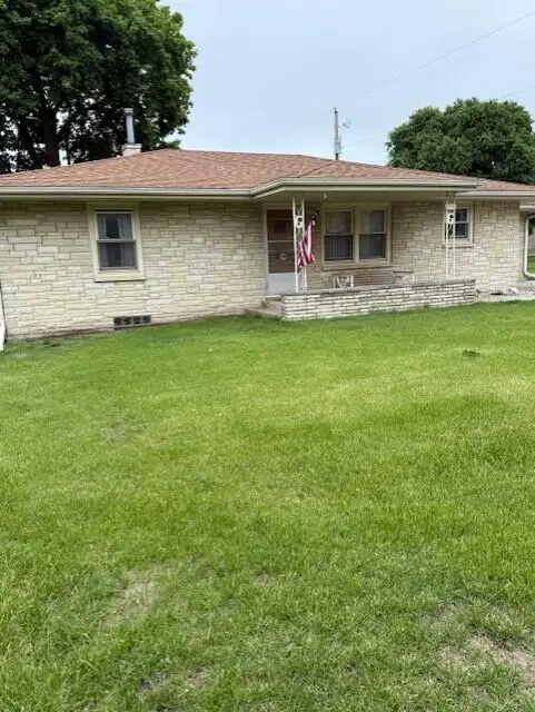 208 W Chestnut, Hubbard, IA 50122 - #2