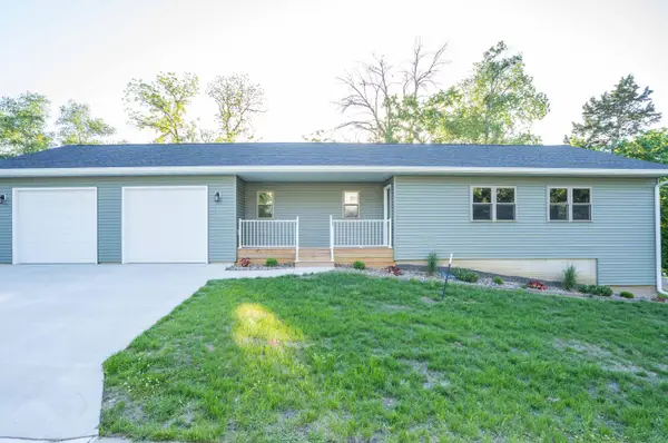201 N 10th Street, Guthrie Center, IA 50115