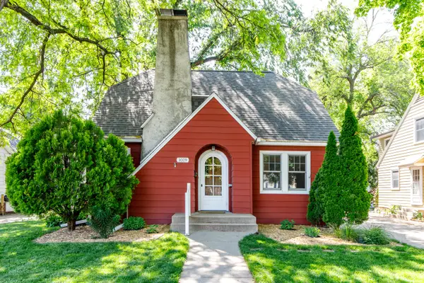 1019 Harding Avenue, Ames, IA 50010