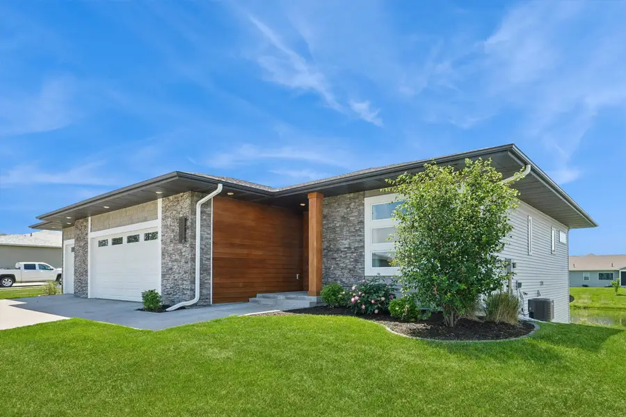 2122 Leopold Drive, Ames, IA 50010 - #2
