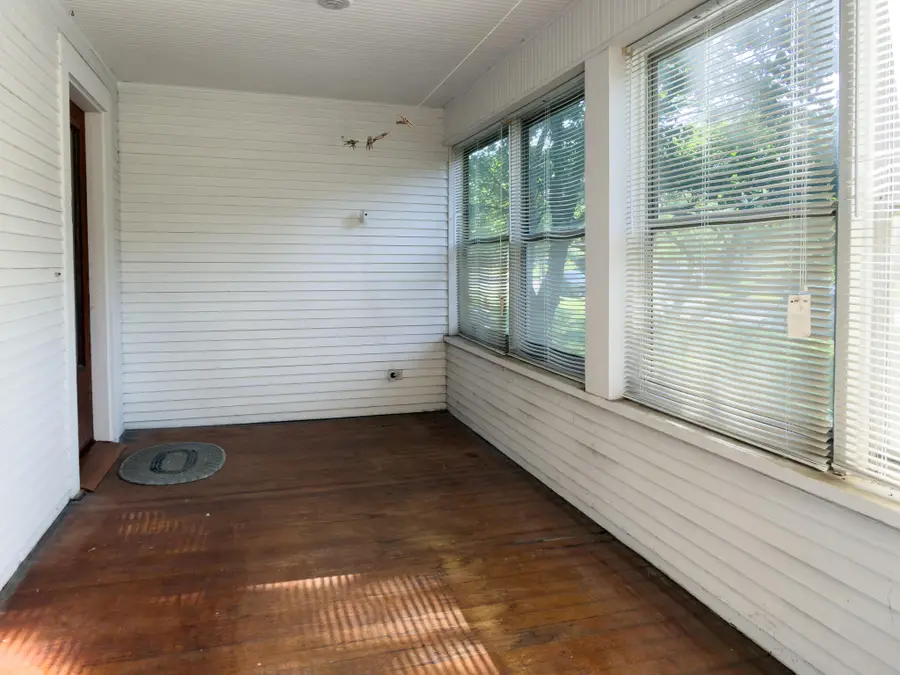 219 N Russell Avenue, Ames, IA 50010 - #3