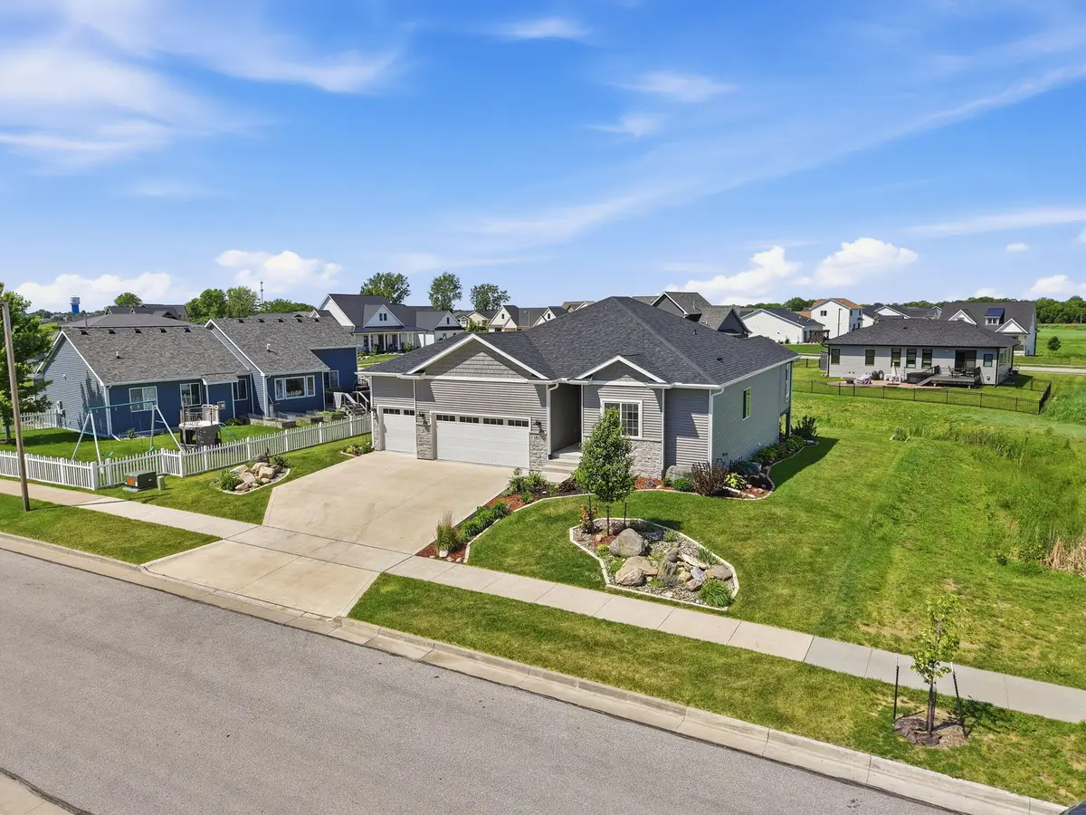 1827 Ledges Drive, Ames, IA 50010 - #1