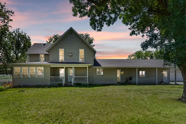 17937 650th Avenue, Nevada, IA 50201