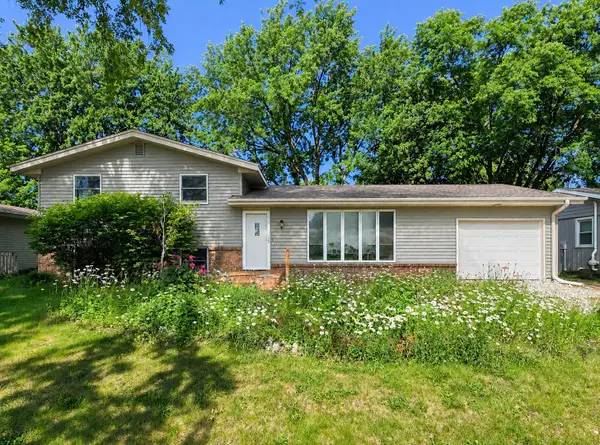 2221 Clark Avenue, Ames, IA 50010