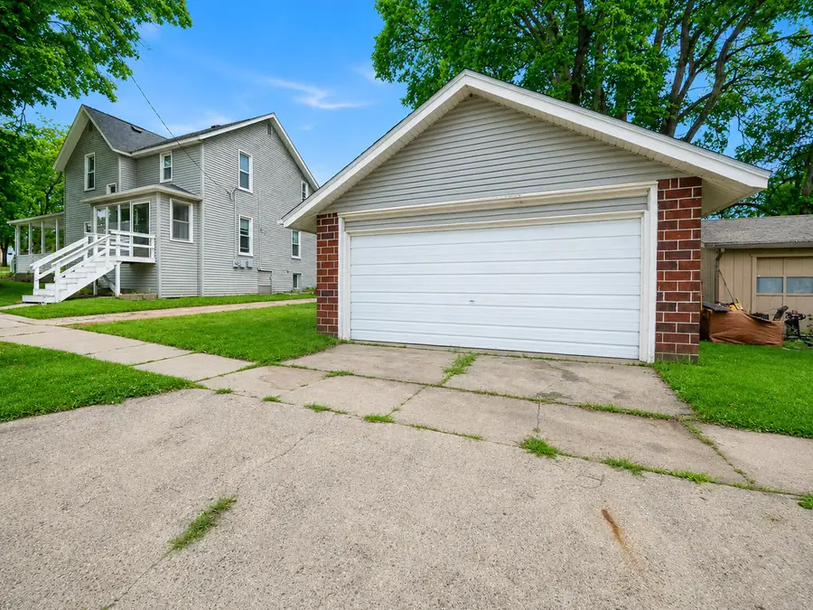527 Boone Street, Boone, IA 50036 - #3