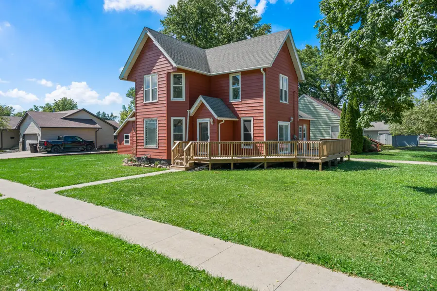 135 K Avenue, Nevada, IA 50201 - #2
