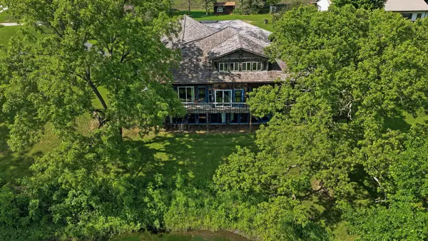 10202 Timberland Drive, Story City, IA 50248