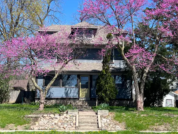 811 6th Street, Ames, IA 50010