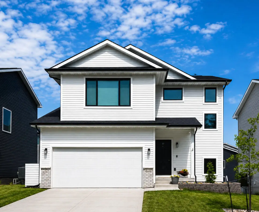 4719 167th Street, Urbandale, IA 50323 - #1