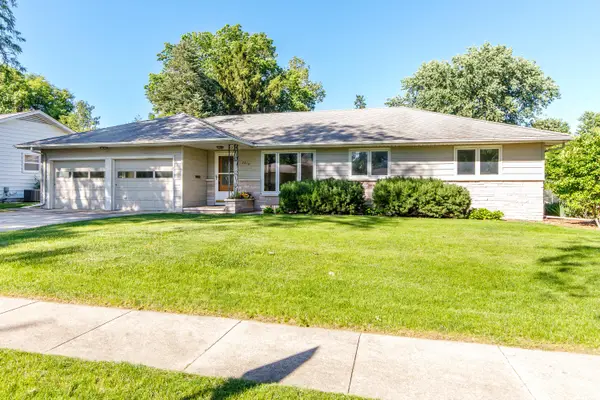 2216 Duff Avenue, Ames, IA 50010