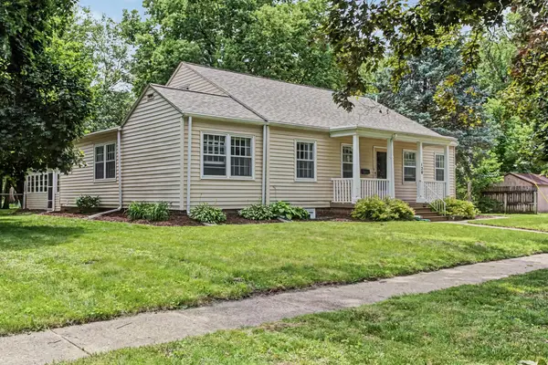 120 E 7th Street, Ames, IA 50010