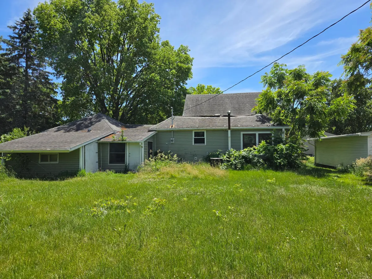 907 Ross Avenue, Stratford, IA 50249 - #1