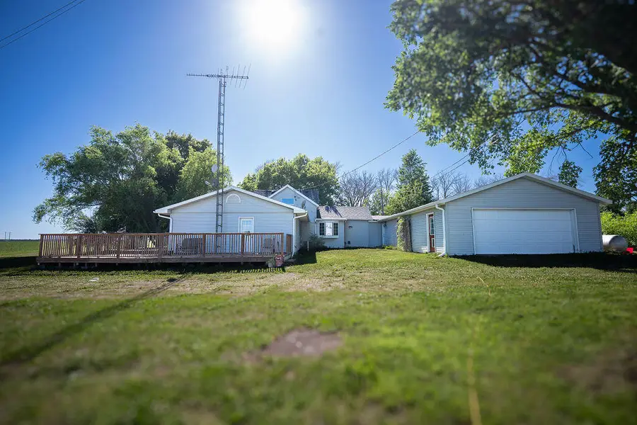 1448 Queen Avenue, Livermore, IA 50558 - #3