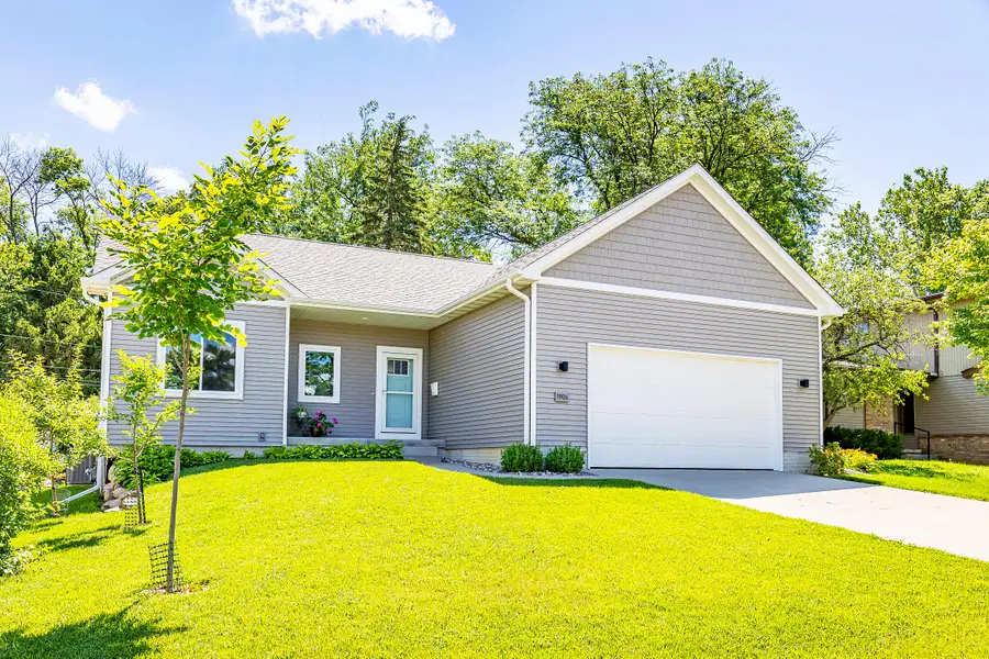 1906 Duff Avenue, Ames, IA 50010 - #2