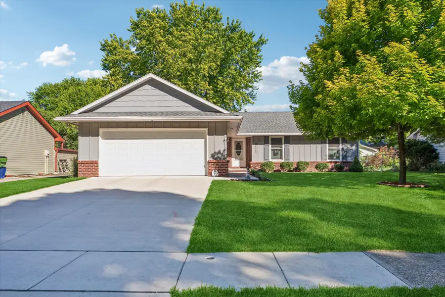 911 Mesa Verde Place, Ames, IA 50014 - #2