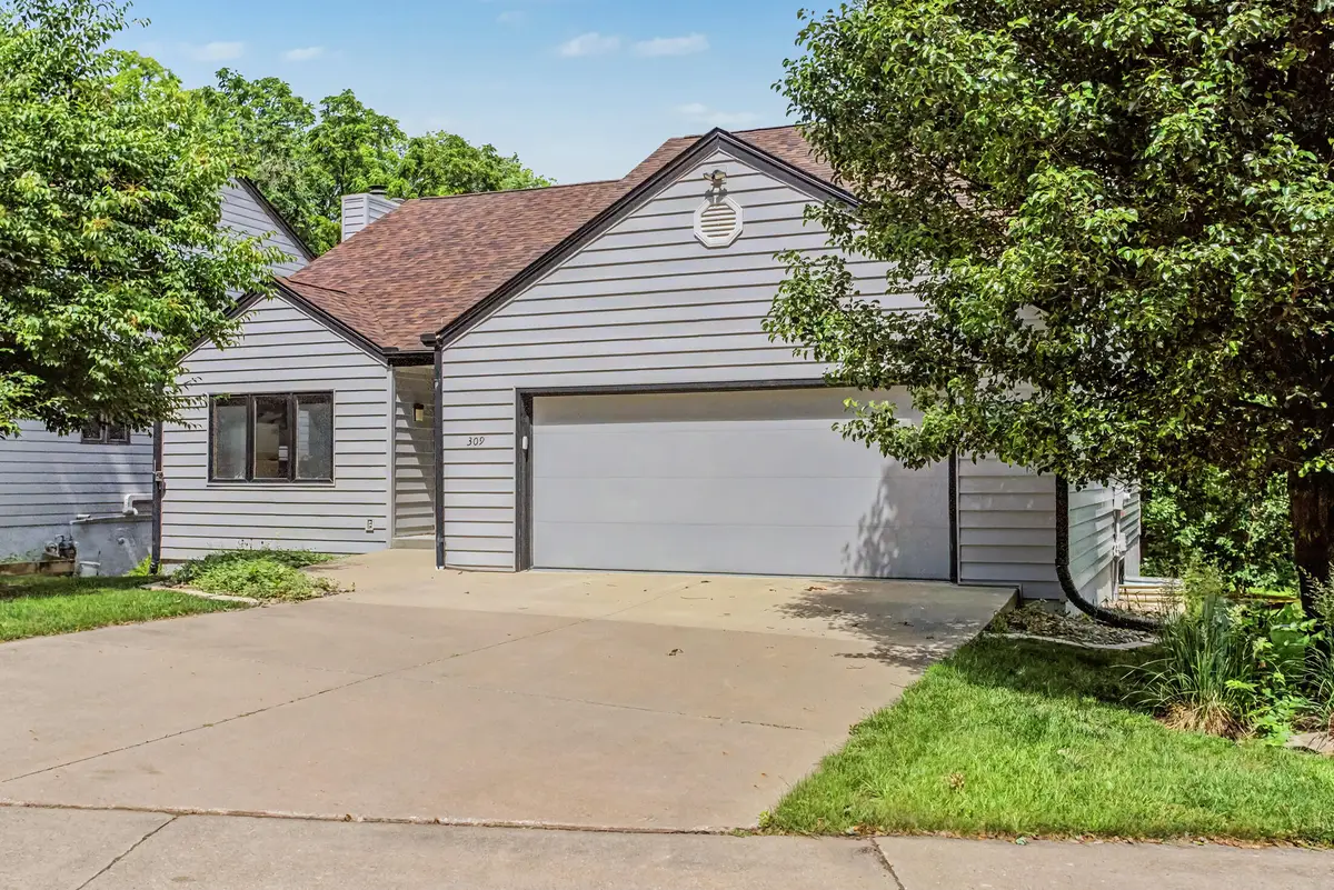 309 Westbrook Lane, Ames, IA 50014 - #1