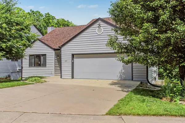 309 Westbrook Lane, Ames, IA 50014