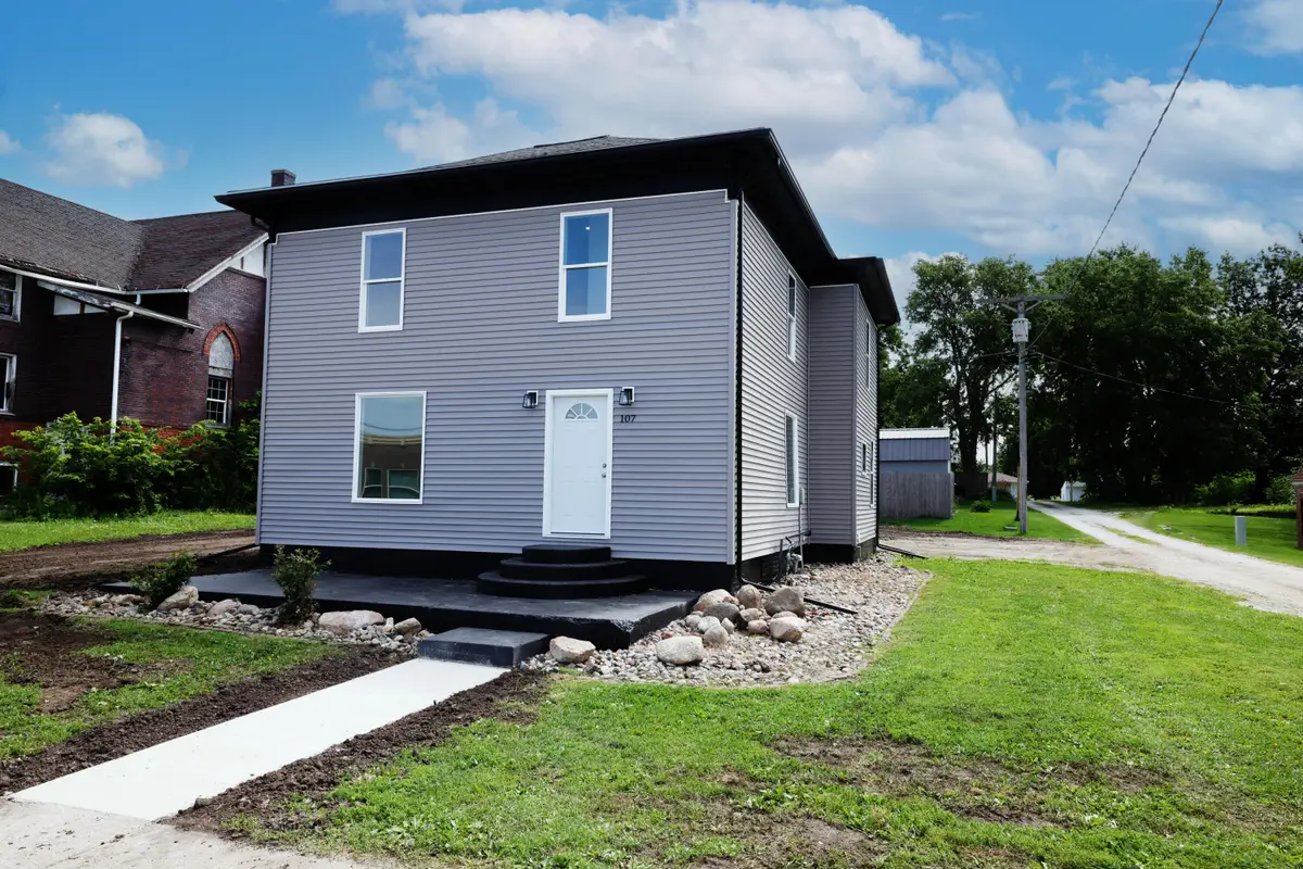 107 SW 2nd Street, Ogden, IA 50212 - #1