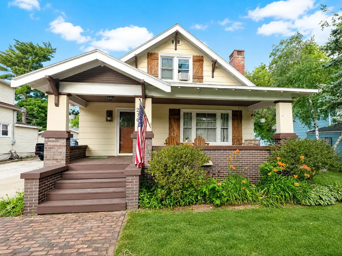216 Benton Street, Boone, IA 50036 - #1