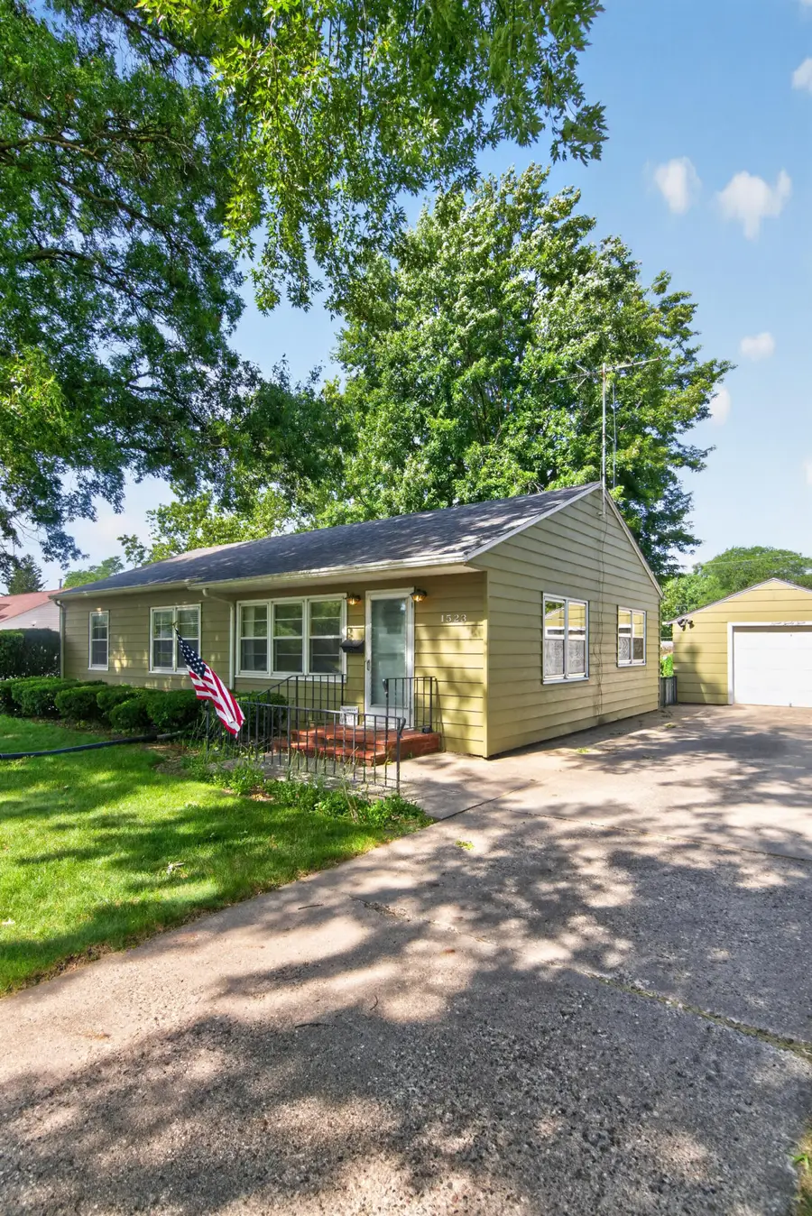 1523 Clark Avenue, Ames, IA 50010 - #2