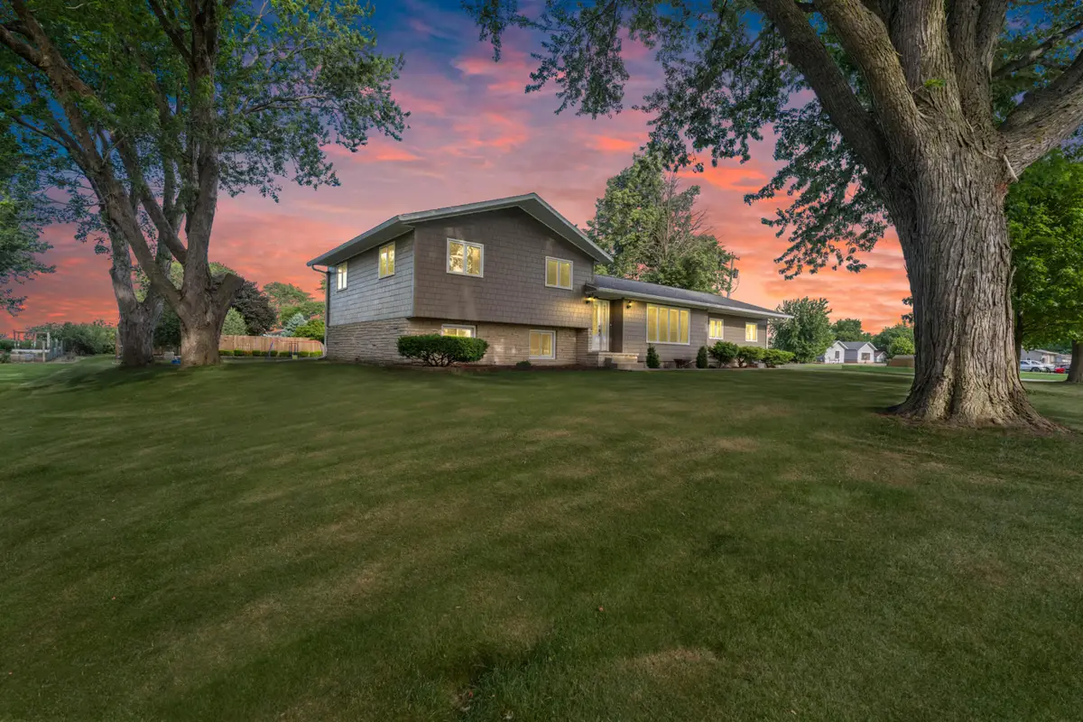 800 School Street, Stanhope, IA 50246 - #1