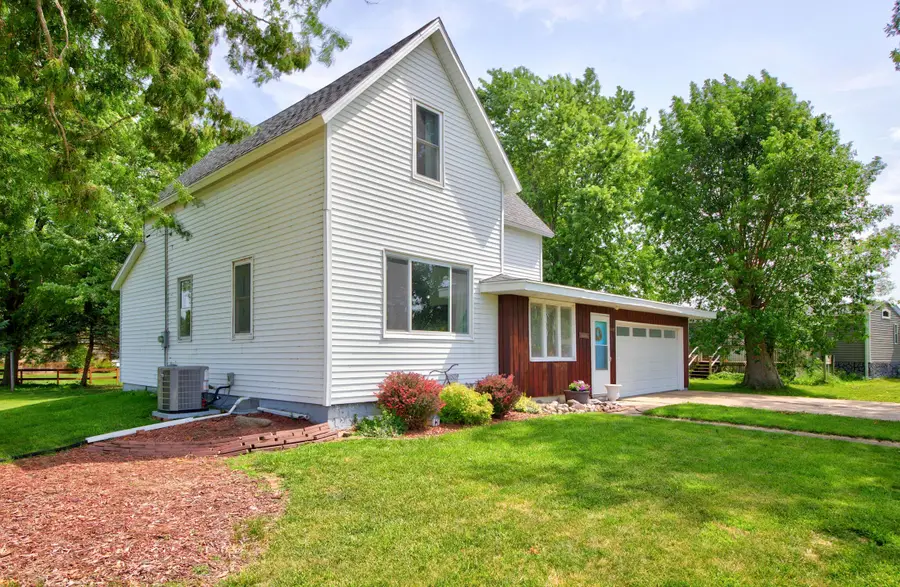 309 County Avenue, Sheldahl, IA 50243 - #2