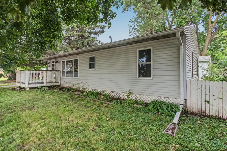 1220 15th Street, Nevada, IA 50201 - #3