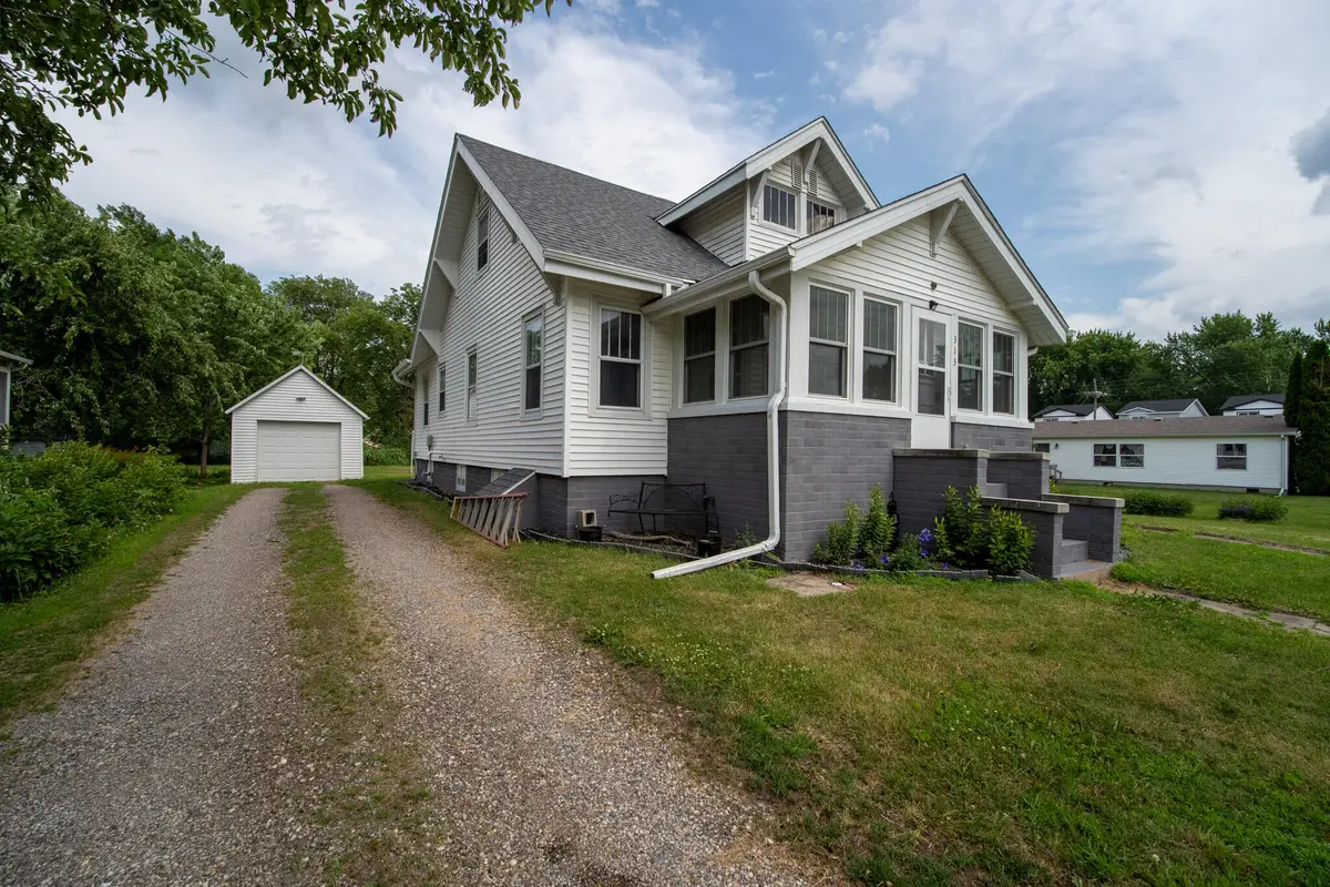 313 N 1st Street, Ogden, IA 50212 - #1