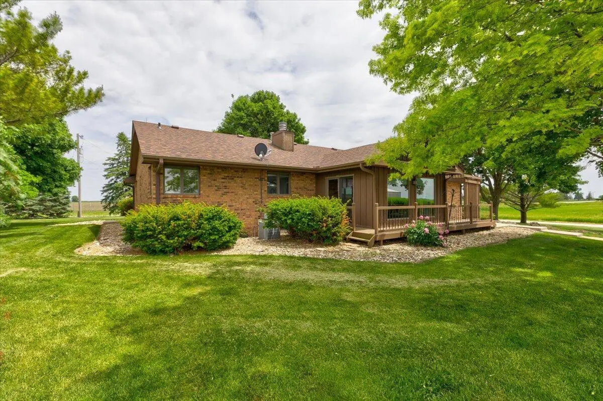 3221 Queens Avenue, Jewell, IA 50130 - #1