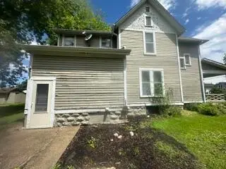 311 S Iowa Avenue, Eagle Grove, IA 50533 - #2