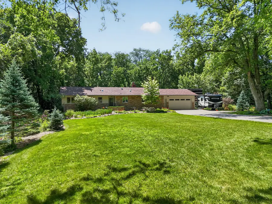 2706 Meadow Glen Road, Ames, IA 50014 - #3