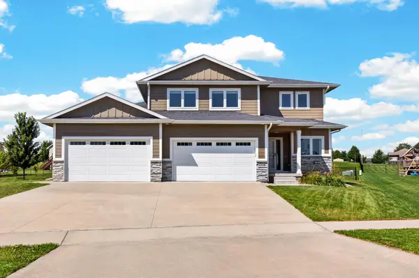 1008 NW Horizon Drive, Ankeny, IA 50023