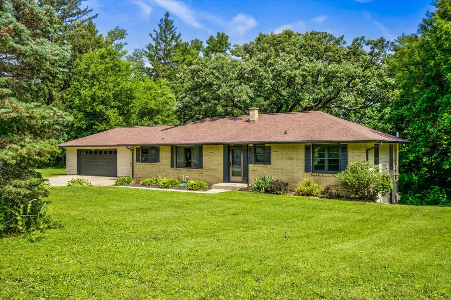 2619 Meadow Glen Road, Ames, IA 50014 - #2