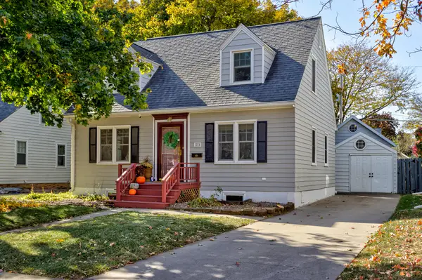 1225 Harding Avenue, Ames, IA 50010