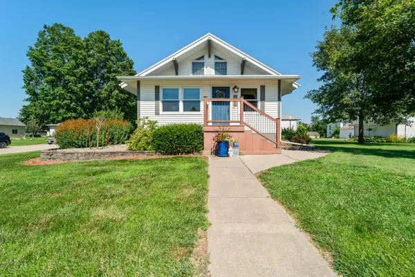 307 3rd Avenue, State Center, IA 50247
