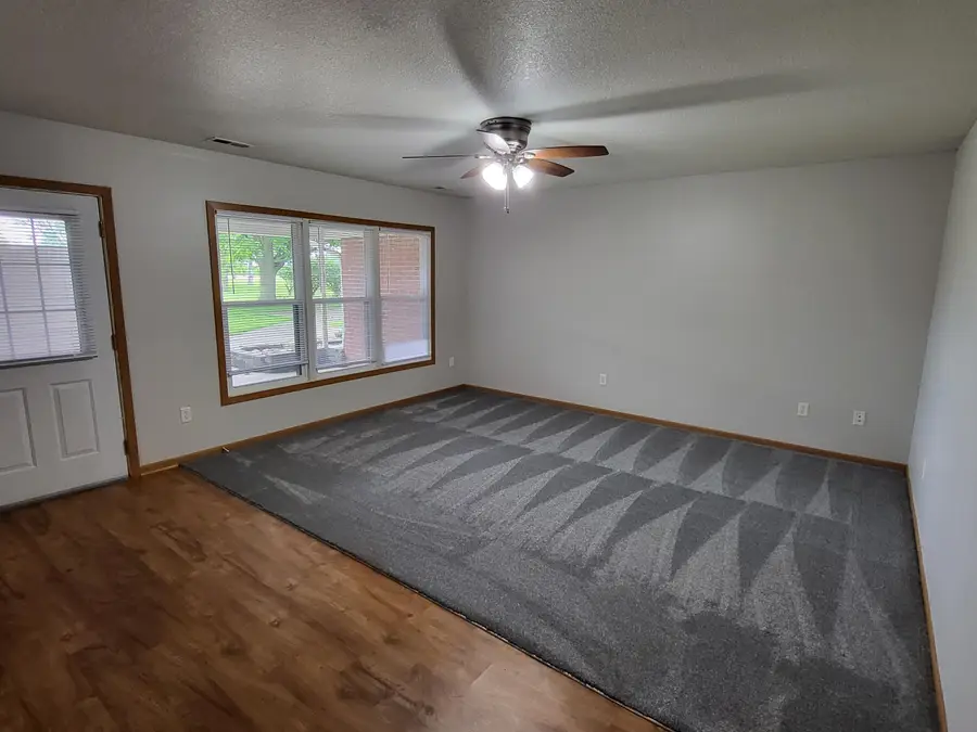 1400 22nd St Unit #9, Boone, IA 50036 - #3