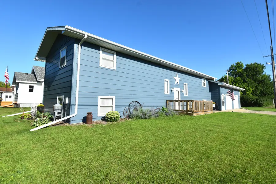 1120 Division Street, Boone, IA 50036 - #3