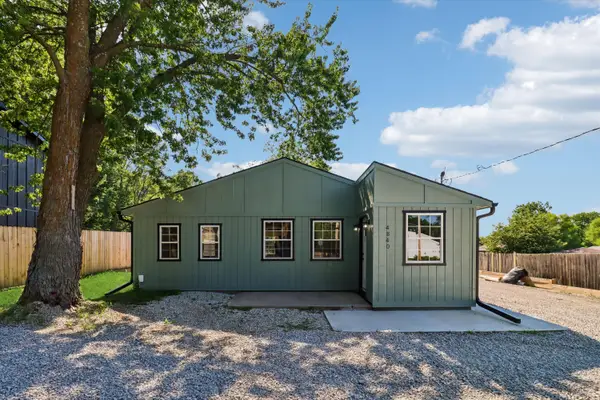 4840 NW 52nd Street, Des Moines, IA 50310
