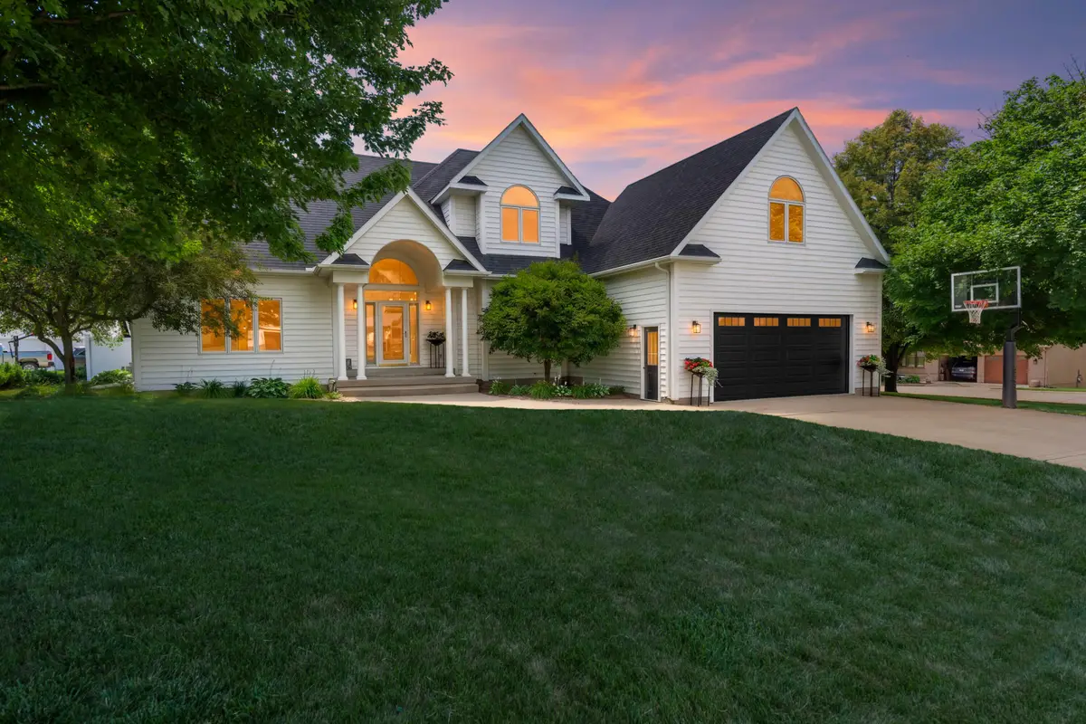 1016 Summit Drive, Webster City, IA 50595 - #1
