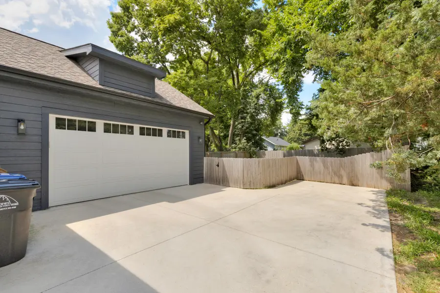 2811 Payne Road, Des Moines, IA 50310 - #2