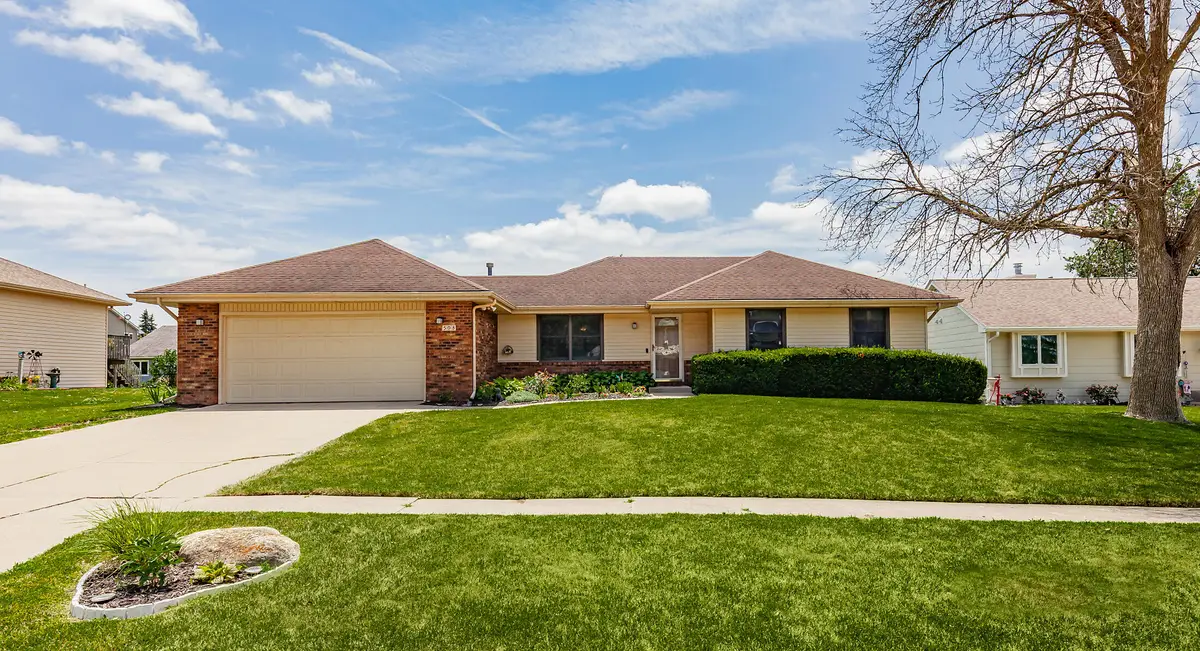 508 6th Street, Altoona, IA 50009 - #1
