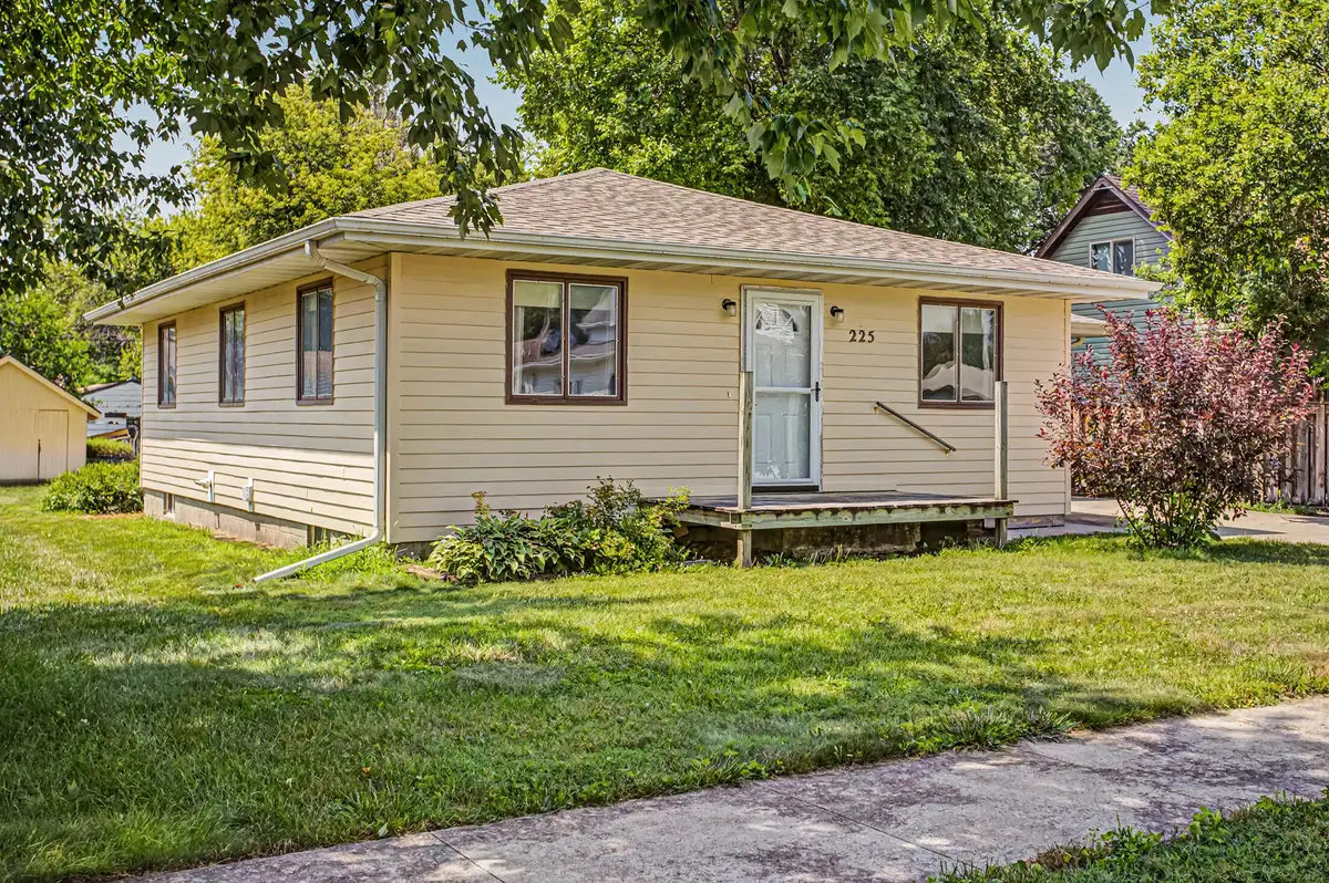 225 S Green Street, Roland, IA 50236 - #1