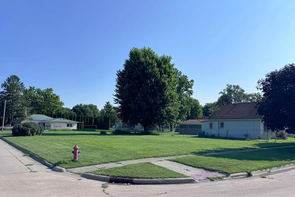 524 Main Street, Boone, IA 50036 - #1