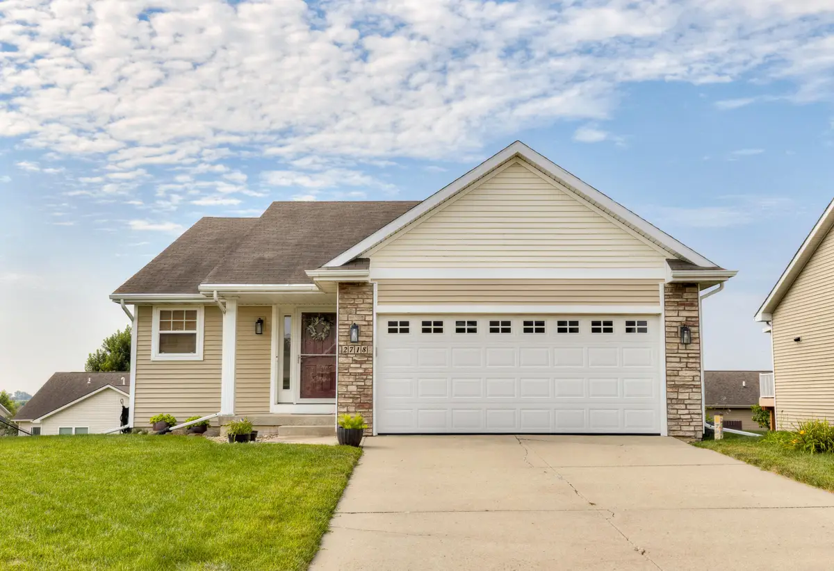 2718 14th Street, Altoona, IA 50009 - #1