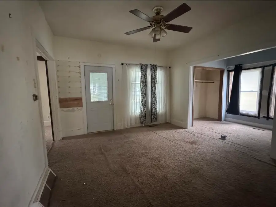 208 S 3rd Street, Laurens, IA 50554 - #3