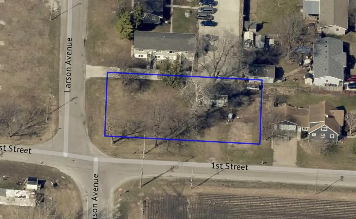 104 Larson Avenue, Story City, IA 50248 - #1
